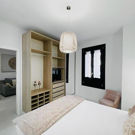 Lovely 2-Bed In Granada 1Min To Gran Via De Colon By Sharingco Exterior foto